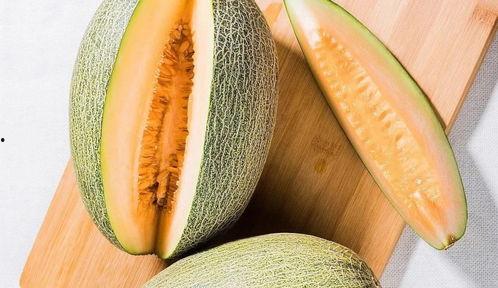 小孩吃哈密瓜糖高吗,小孩食用后的血糖变化解析